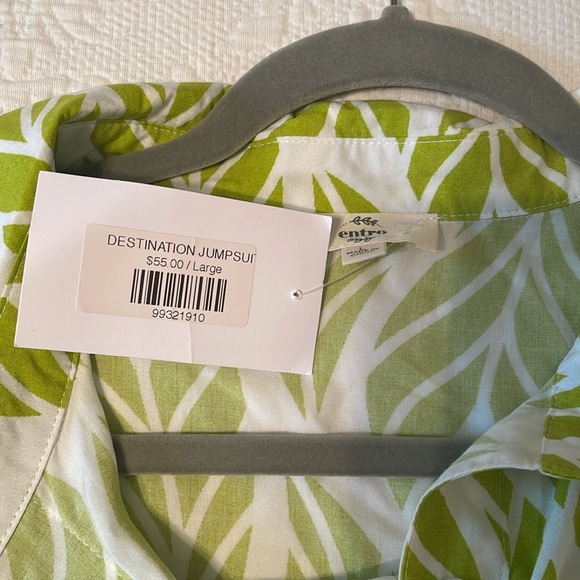 Entro Destination Jumpsuit Green Leaf Print Tropical Vacation Resort NWT Large - Picture 9 of 10